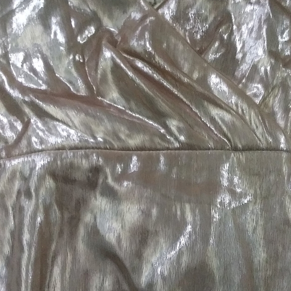 4SI3NNA Remi Gold Metallic Mini Dress.Small, Sexy Open Back with Straps.S - Picture 9 of 13